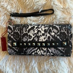 Enzo Angiolini wallet/wristlet